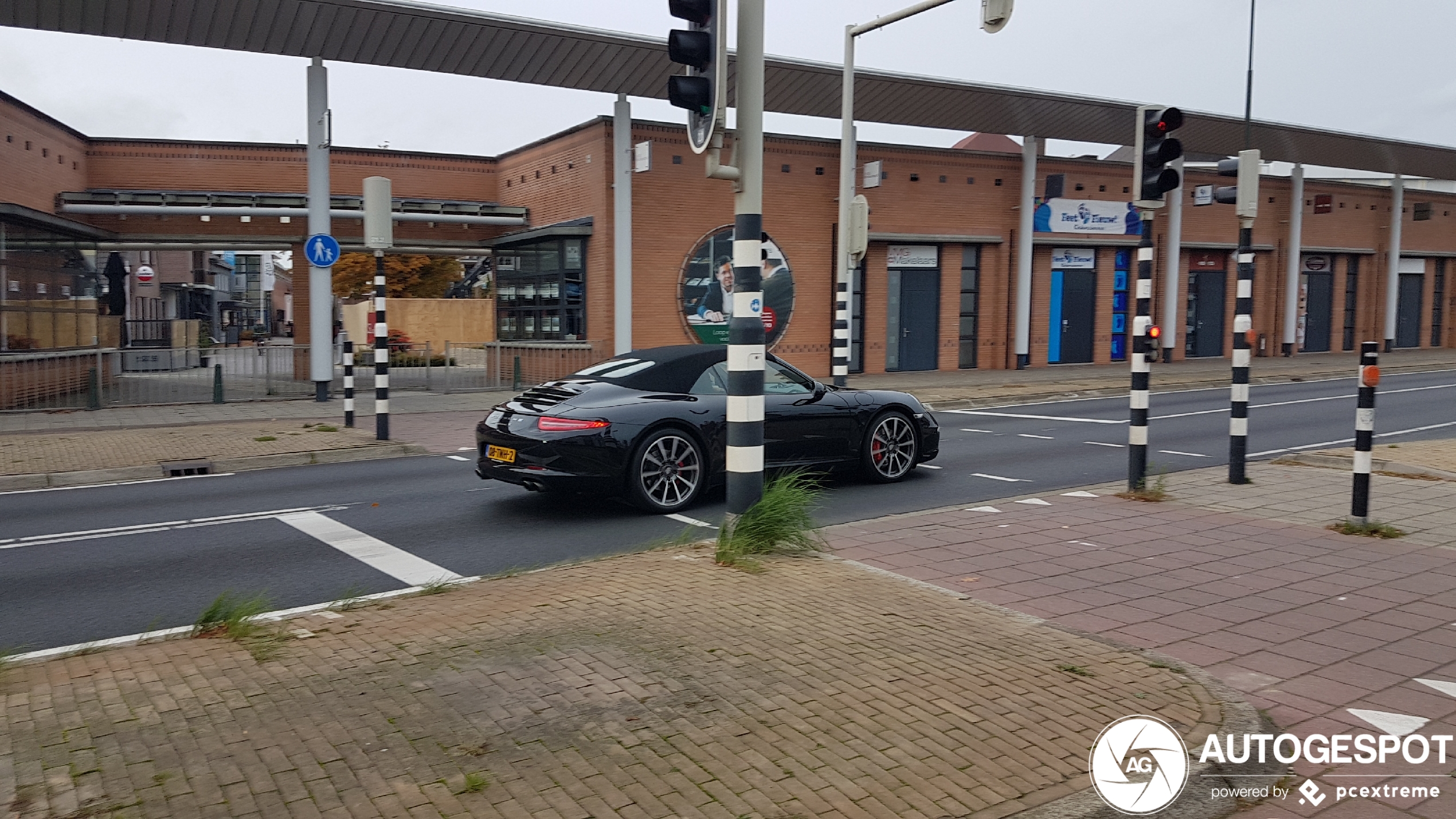 Porsche 991 Carrera S Cabriolet MkI