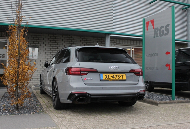 Audi RS4 Avant B9