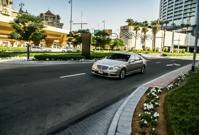 Mercedes-Benz S 63 AMG W221 2010