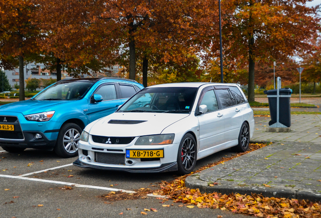 Mitsubishi Lancer Evolution IX Wagon GT