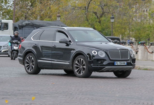 Bentley Bentayga Hybrid