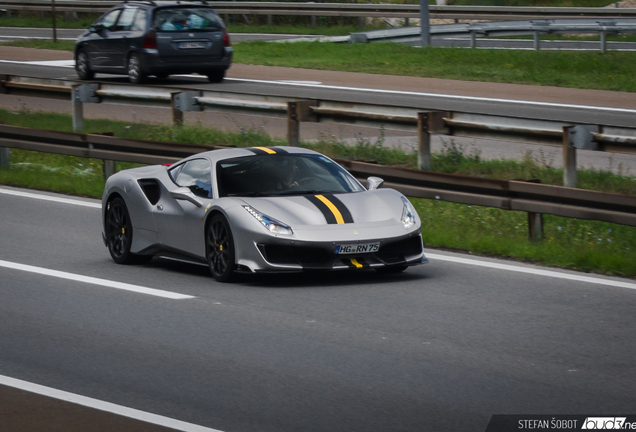 Ferrari 488 Pista