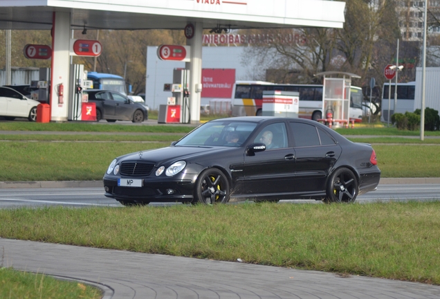 Mercedes-Benz E 55 AMG