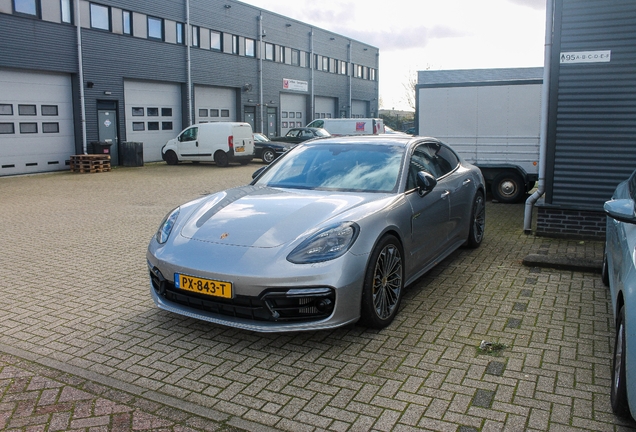 Porsche 971 Panamera Turbo S E-Hybrid