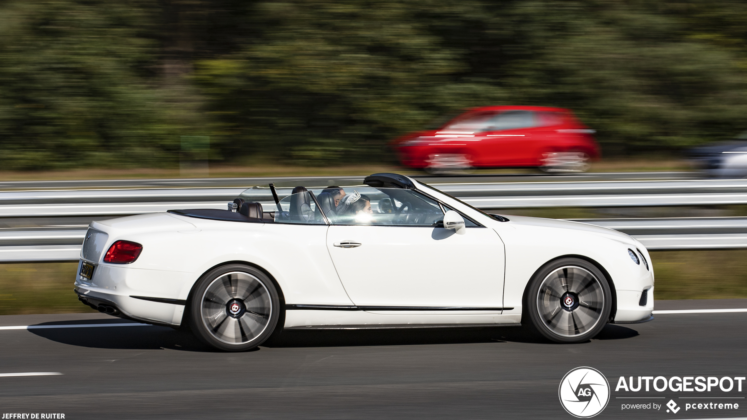 Bentley Continental GTC V8