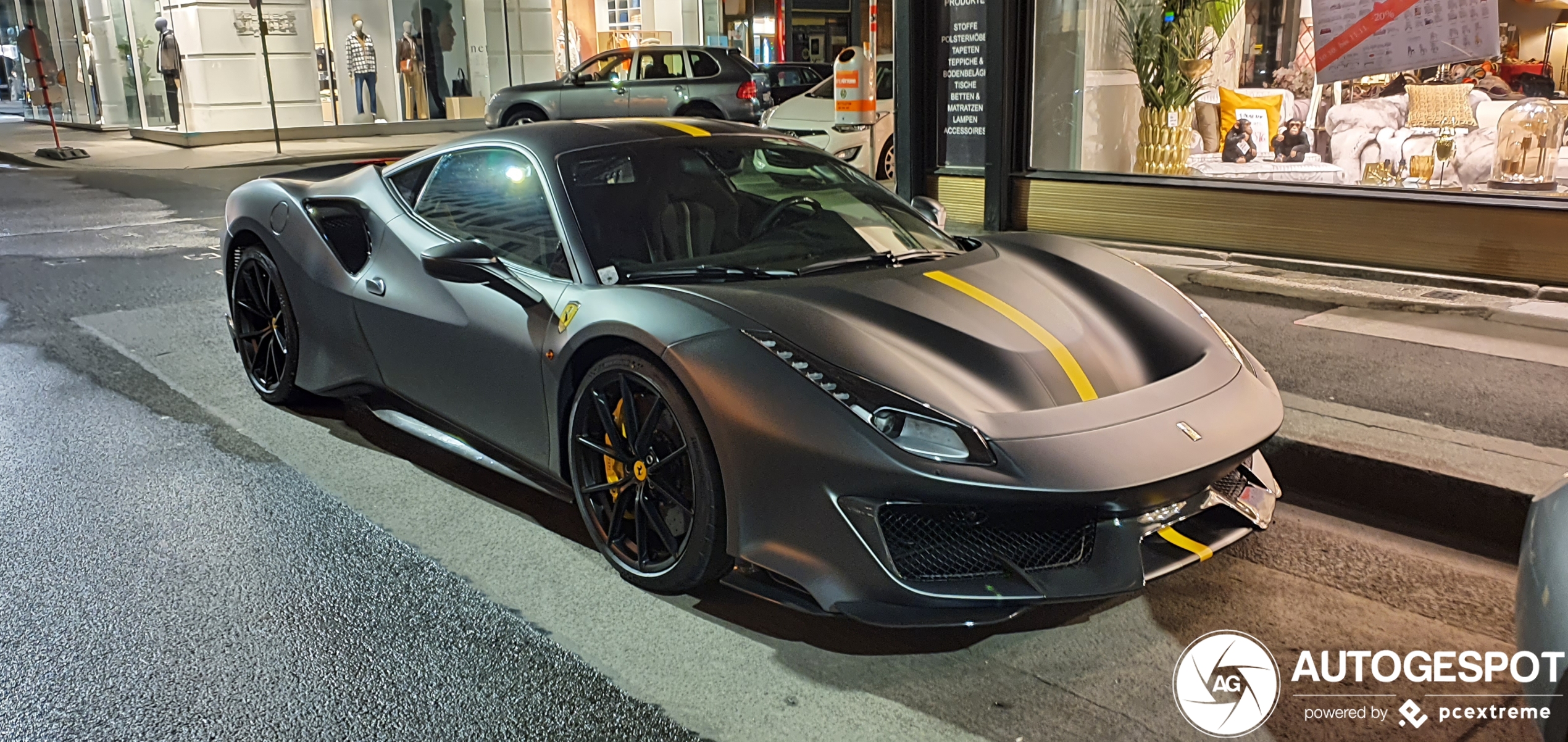 Ferrari 488 Pista