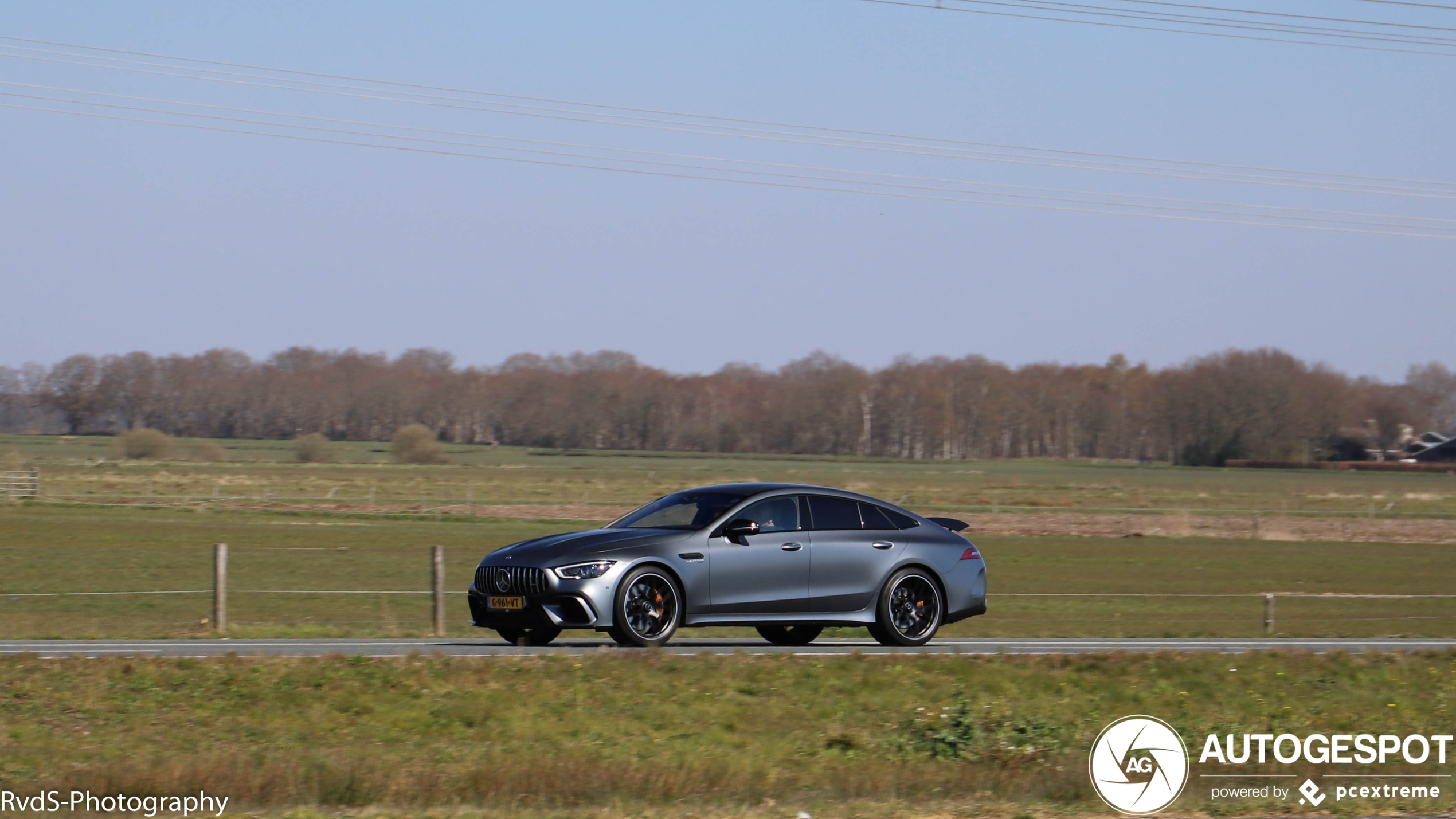 Mercedes-AMG GT 63 S X290