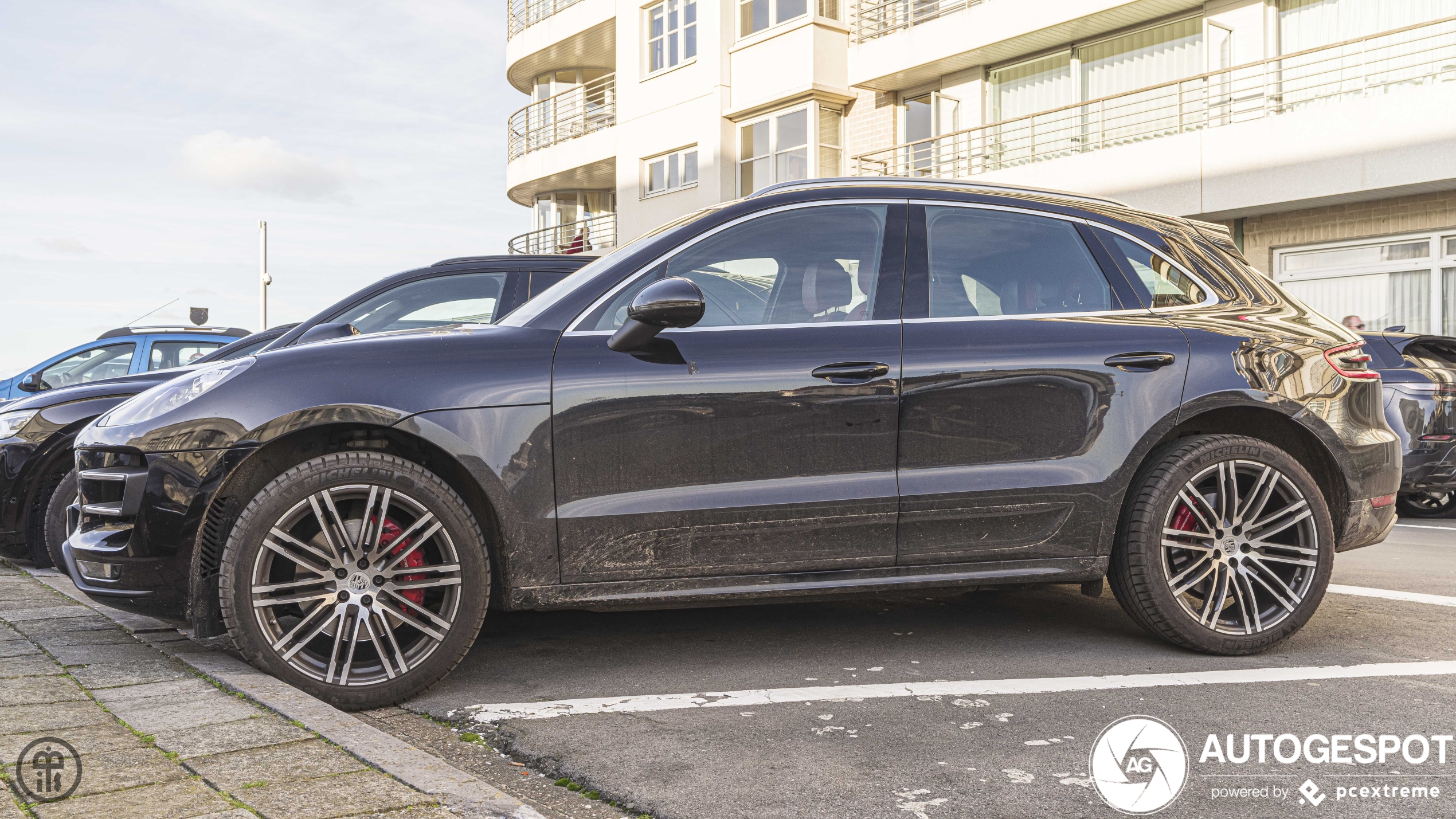 Porsche 95B Macan Turbo