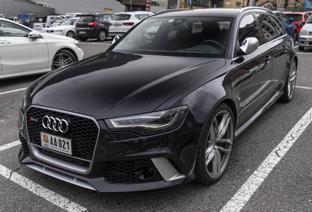 Audi RS6 Avant C7