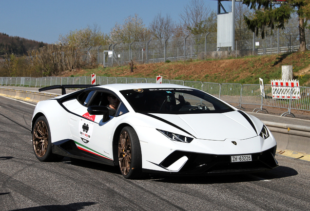 Lamborghini Huracán LP640-4 Performante