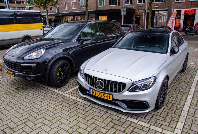 Mercedes-AMG C 63 S W205