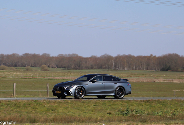 Mercedes-AMG GT 63 S X290