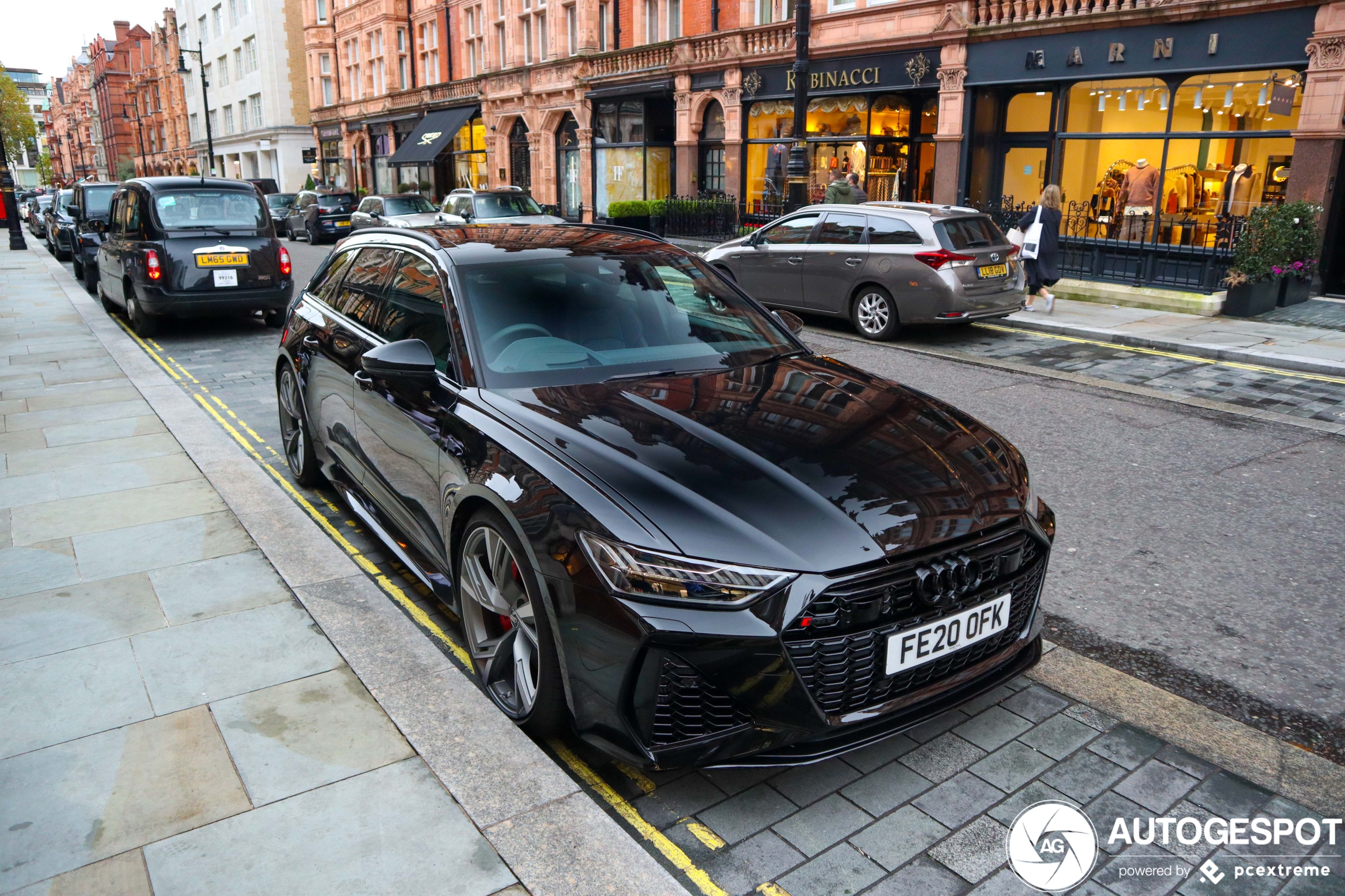 Audi RS6 Avant C8