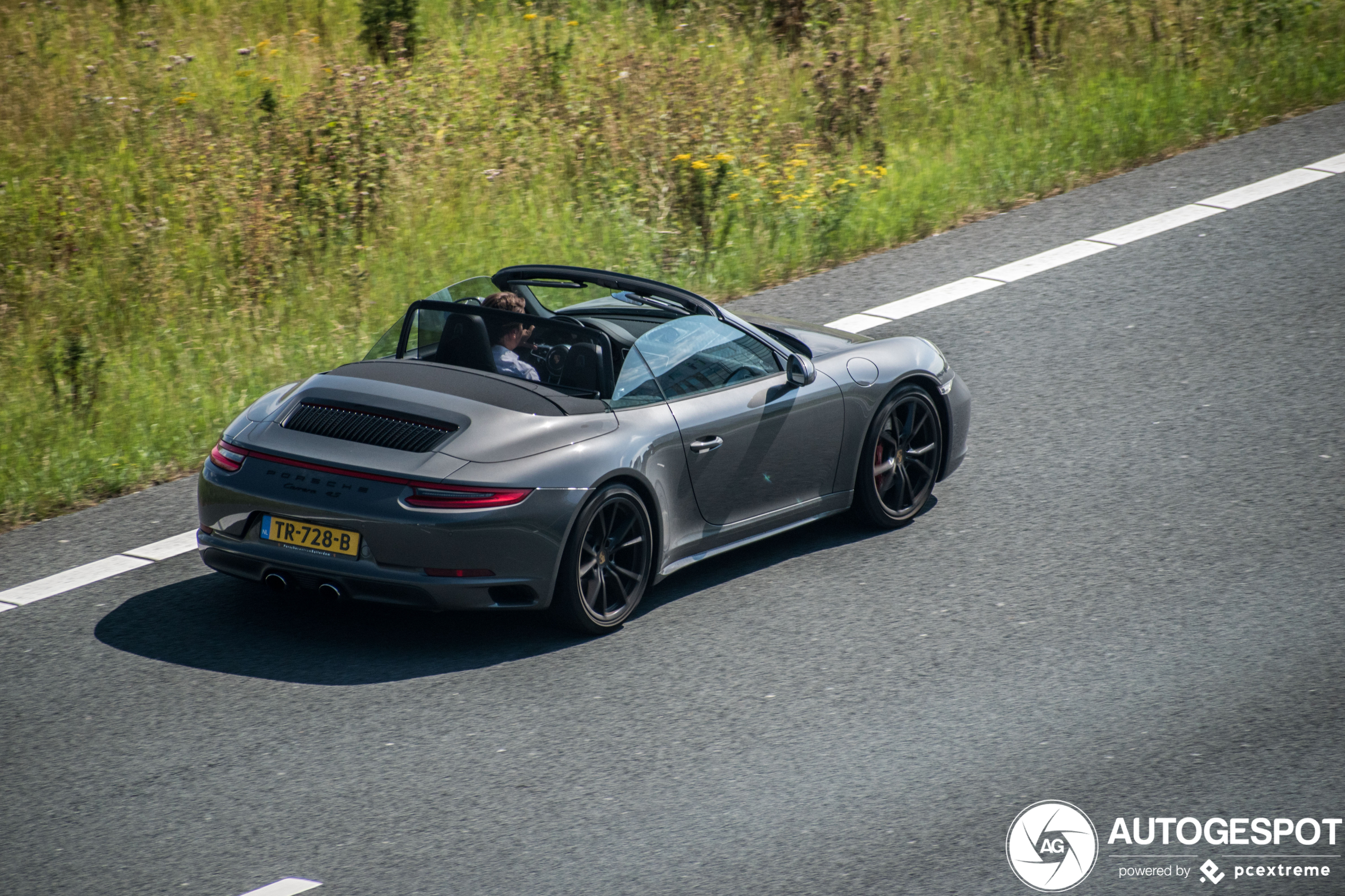 Porsche 991 Carrera 4S Cabriolet MkII