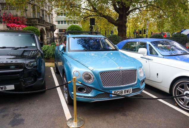 Bentley Bentayga V8