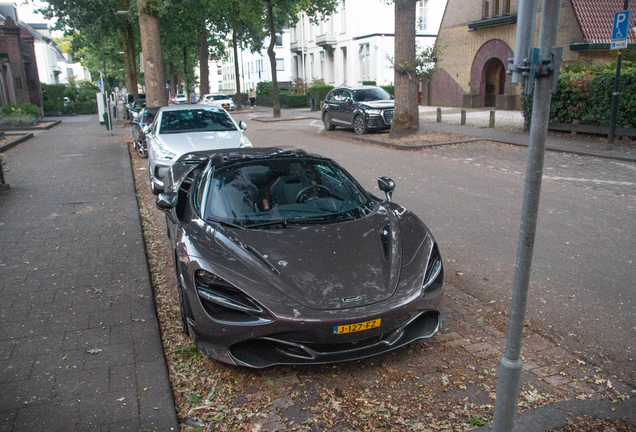 McLaren 720S Spider