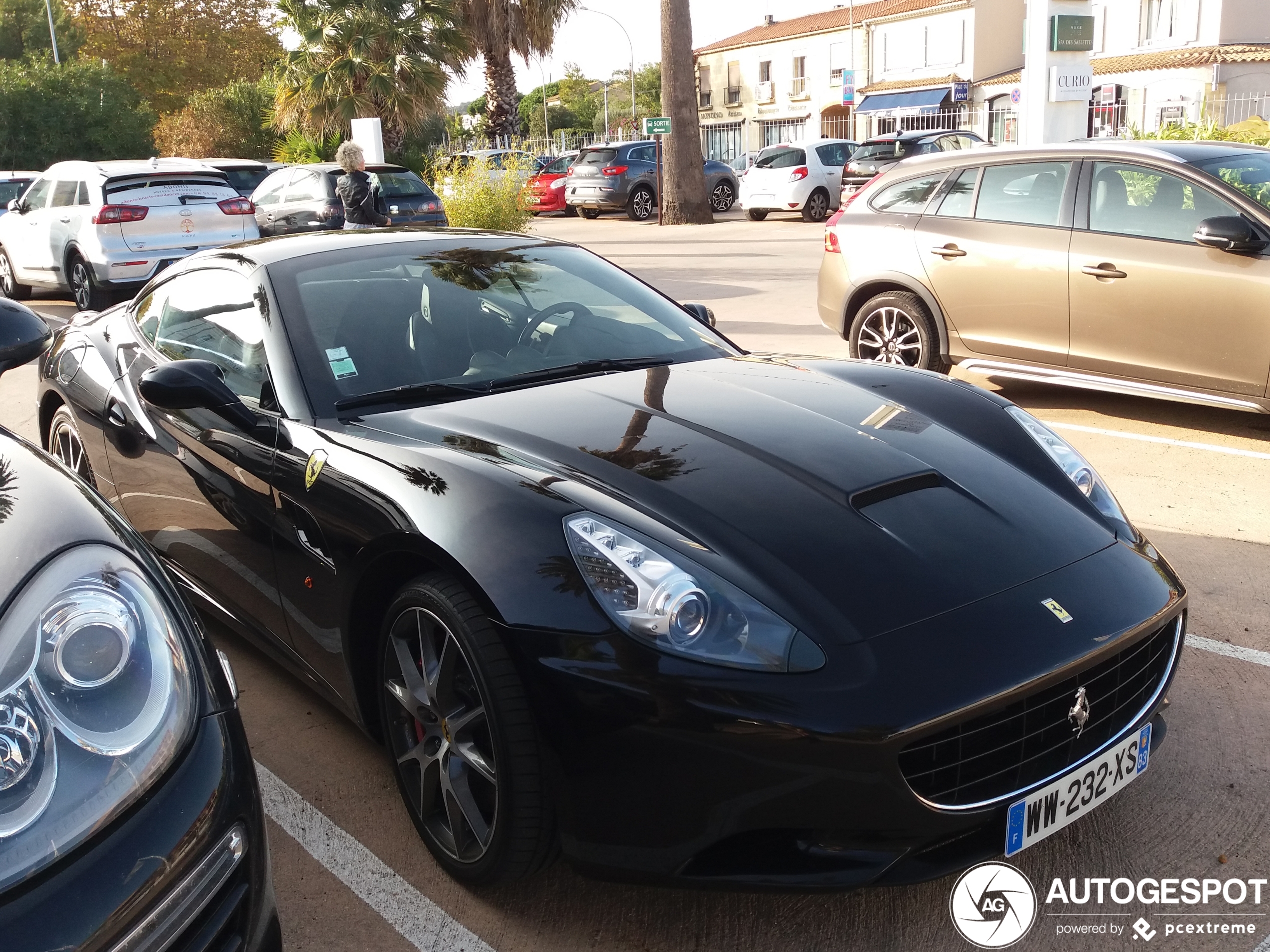 Ferrari California