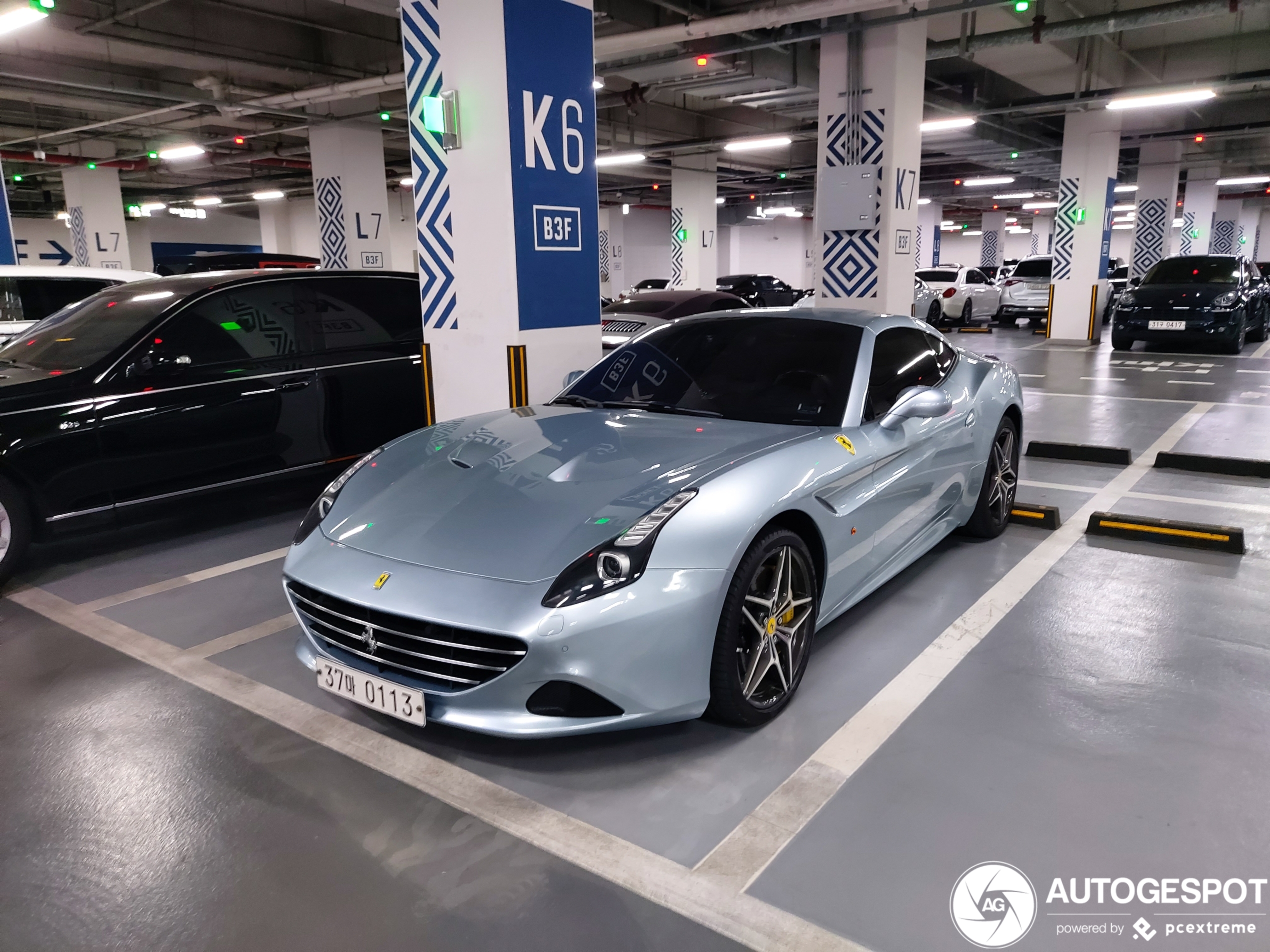 Ferrari California T