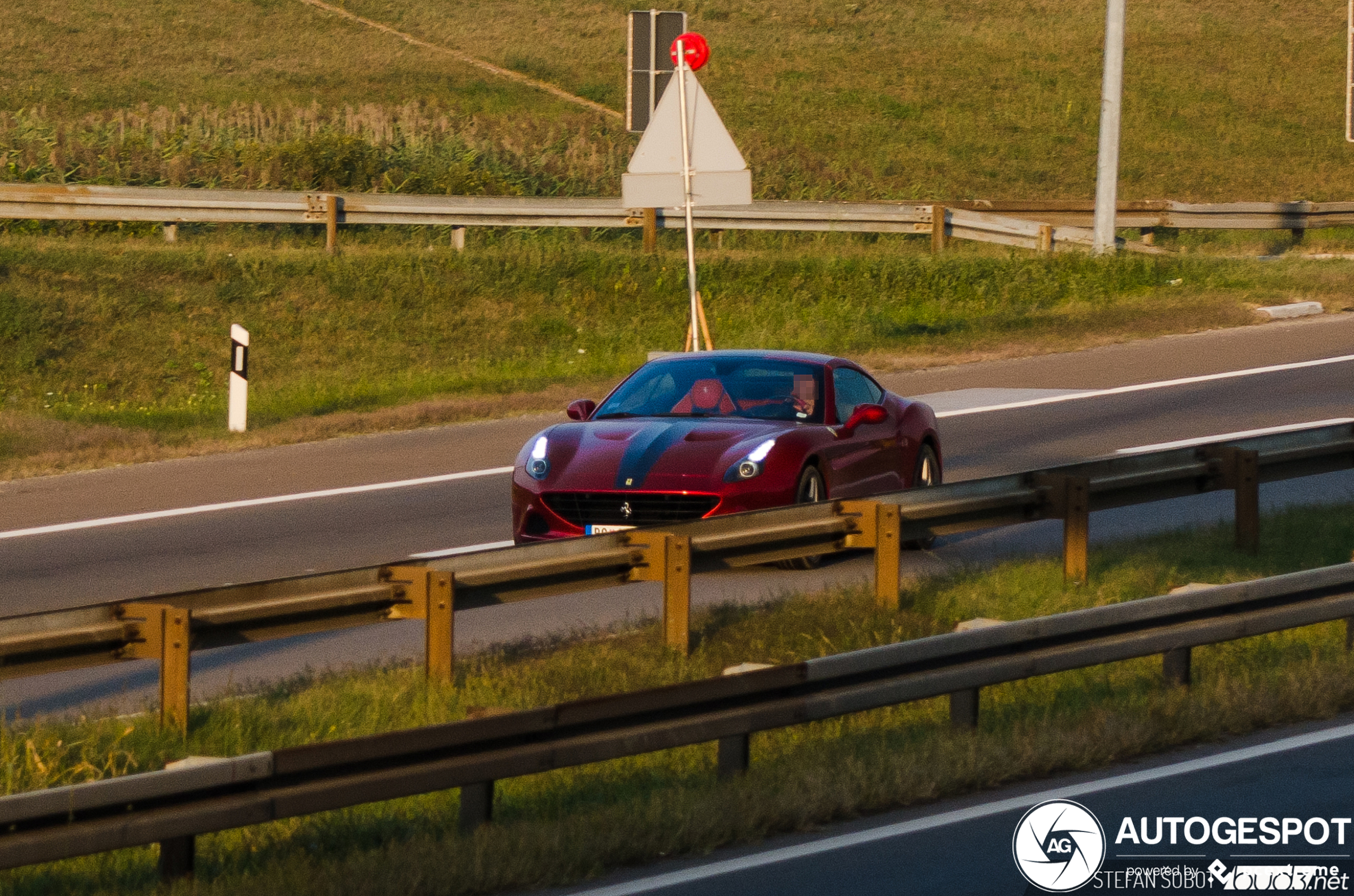 Ferrari California T