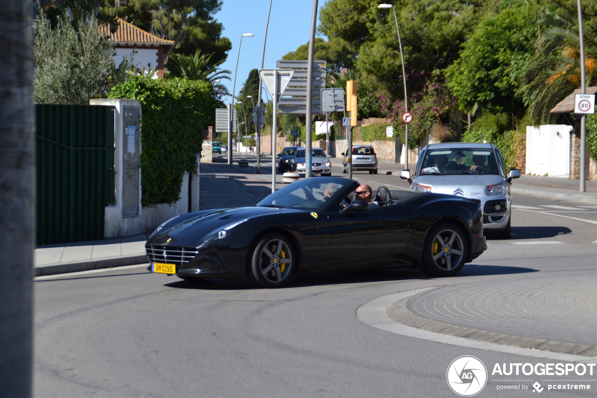 Ferrari California T