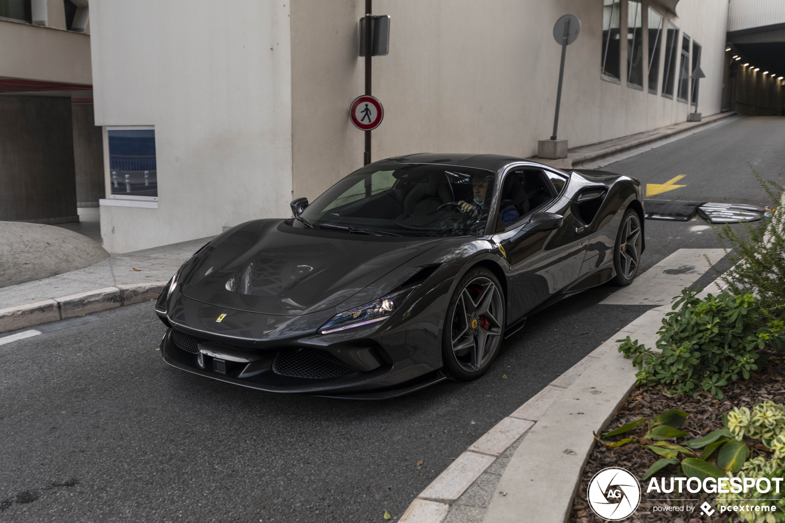 Ferrari F8 Tributo