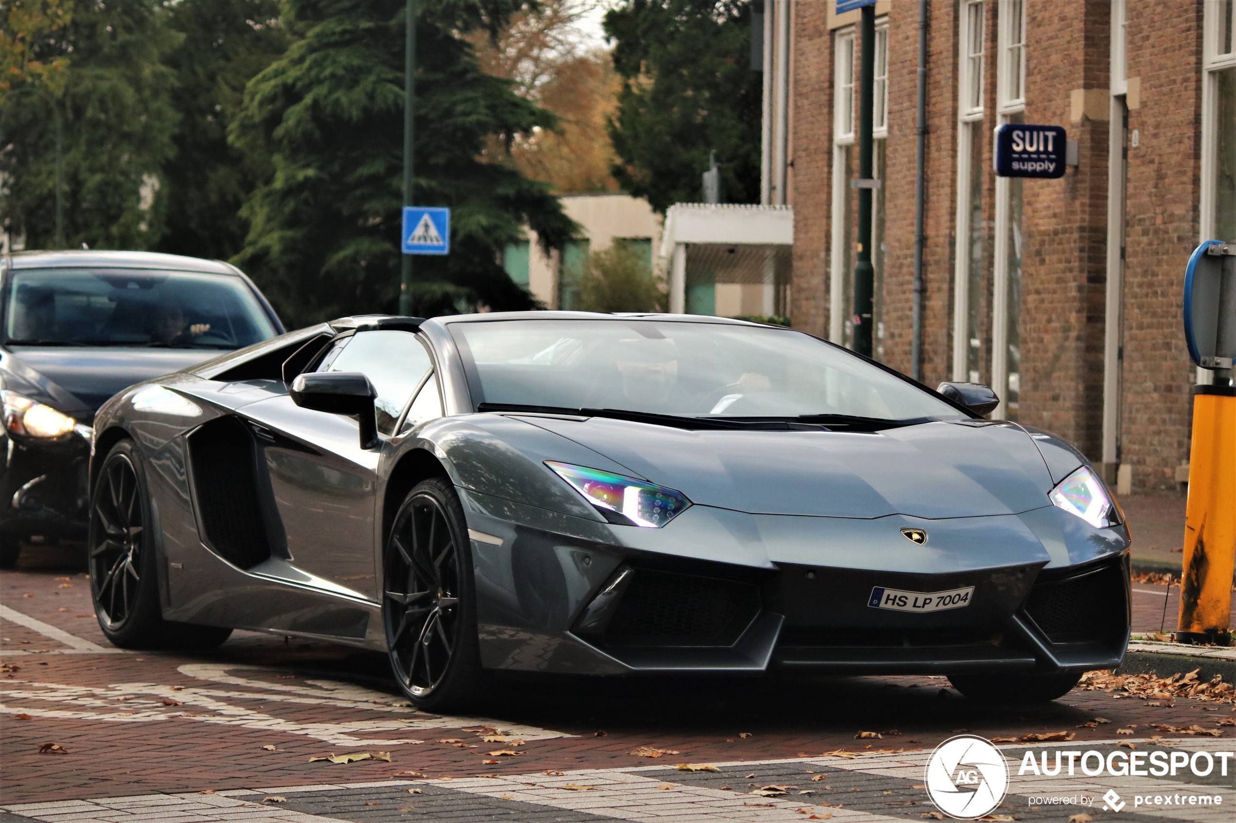 Lamborghini Aventador LP700-4 Roadster