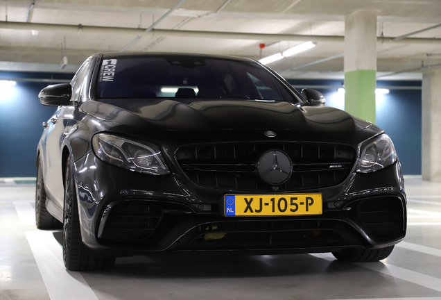 Mercedes-AMG E 63 S W213