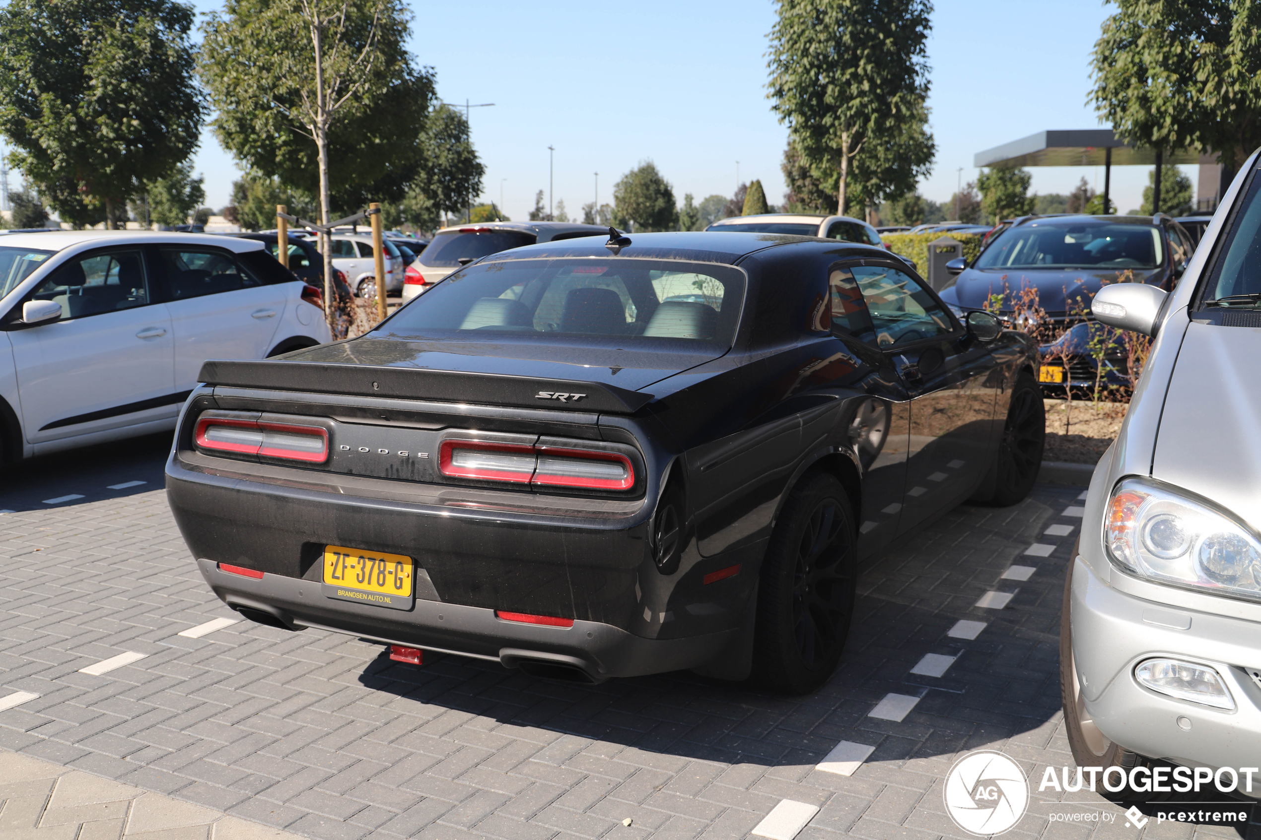 Dodge Challenger SRT Hellcat