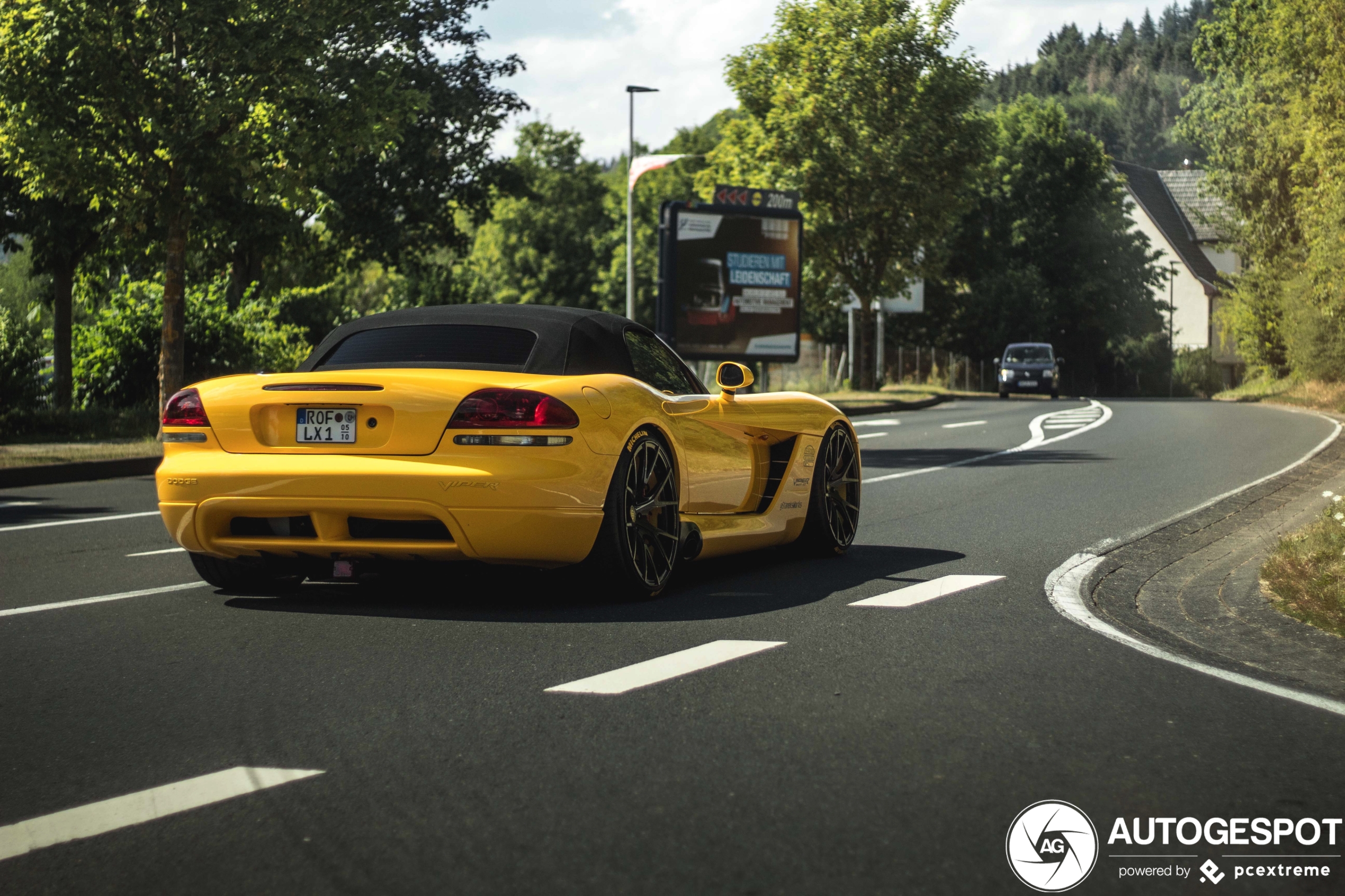 Dodge Viper SRT-10 Roadster 2003