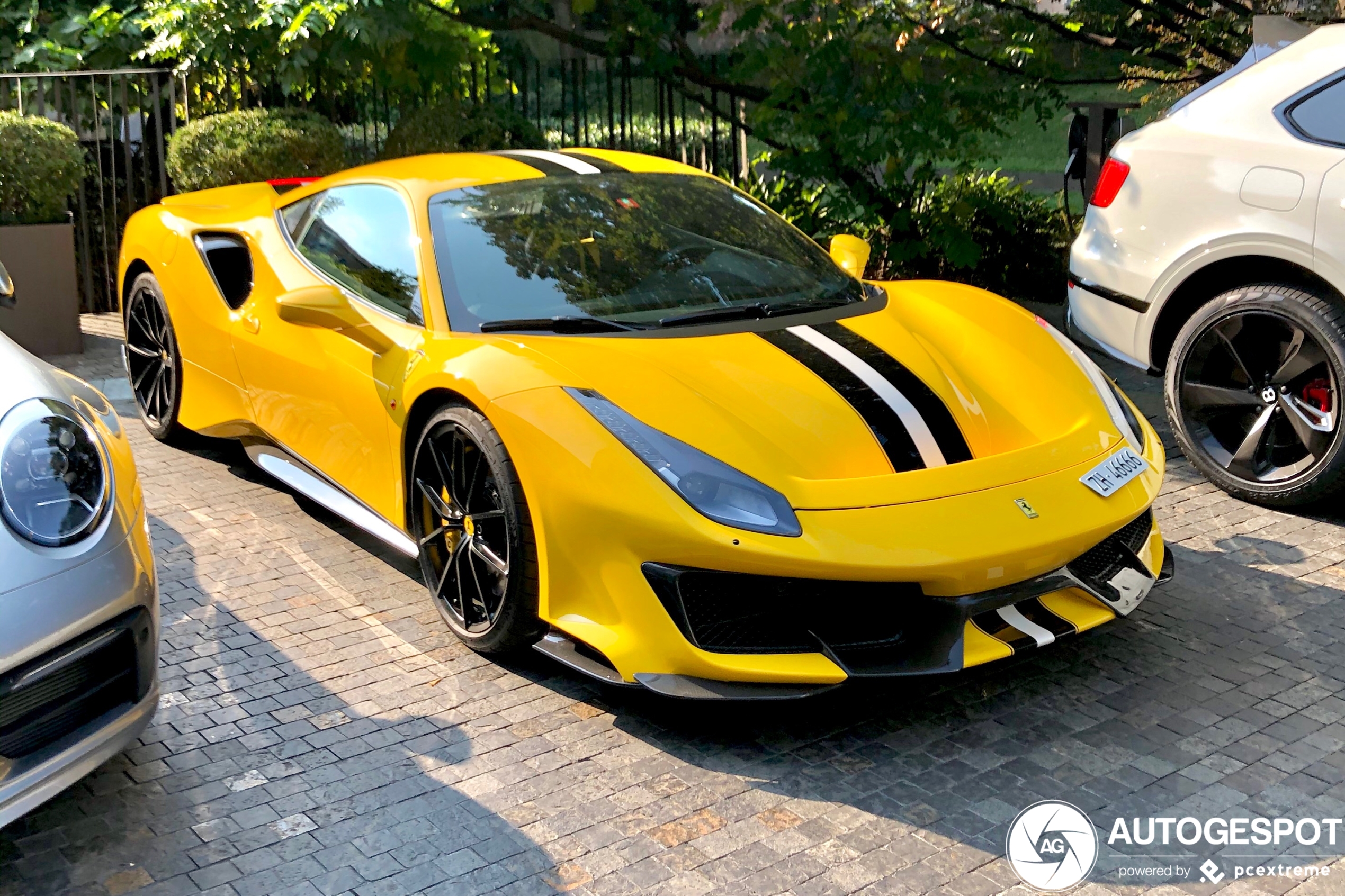 Ferrari 488 Pista