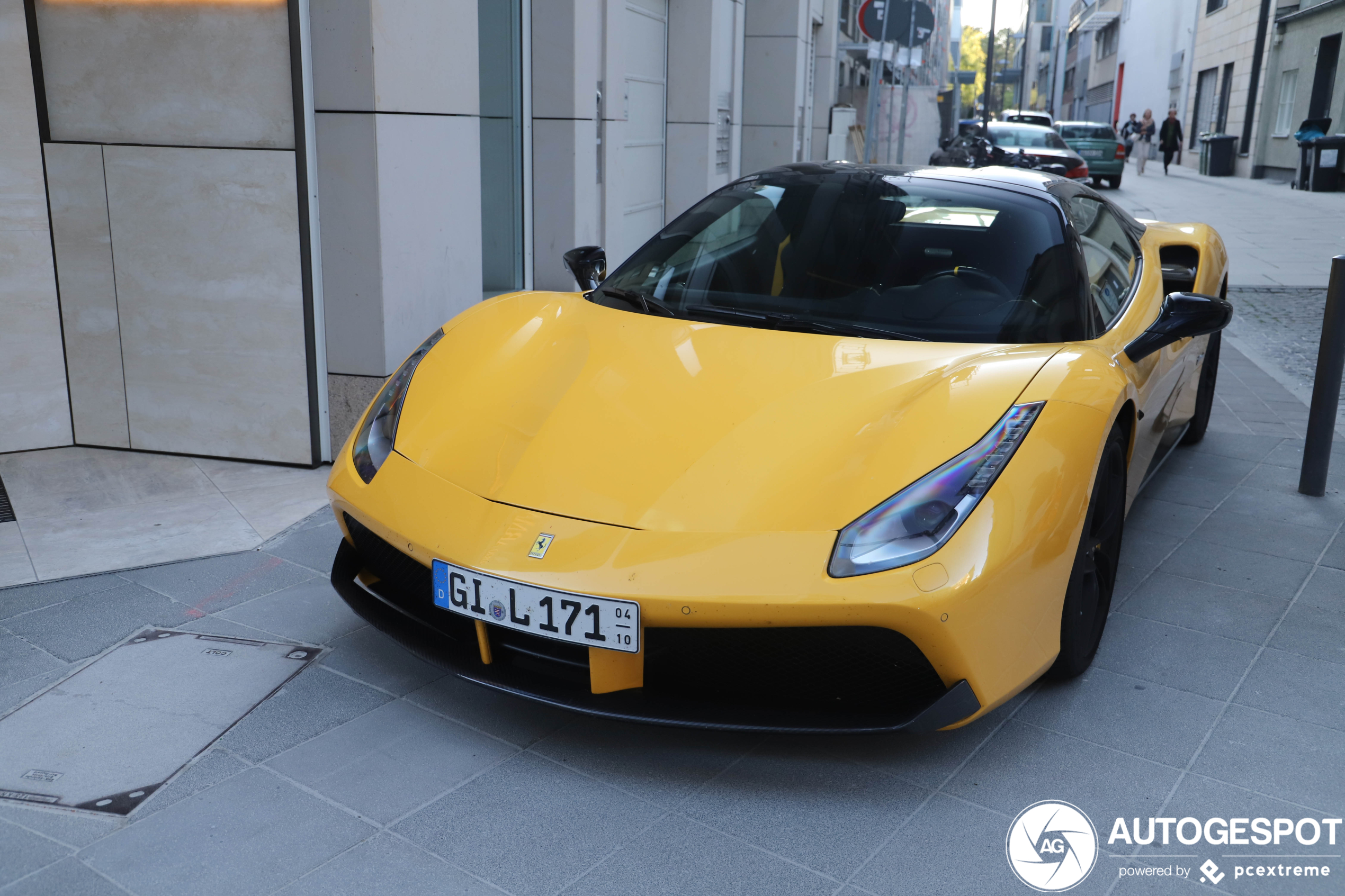 Ferrari 488 Spider