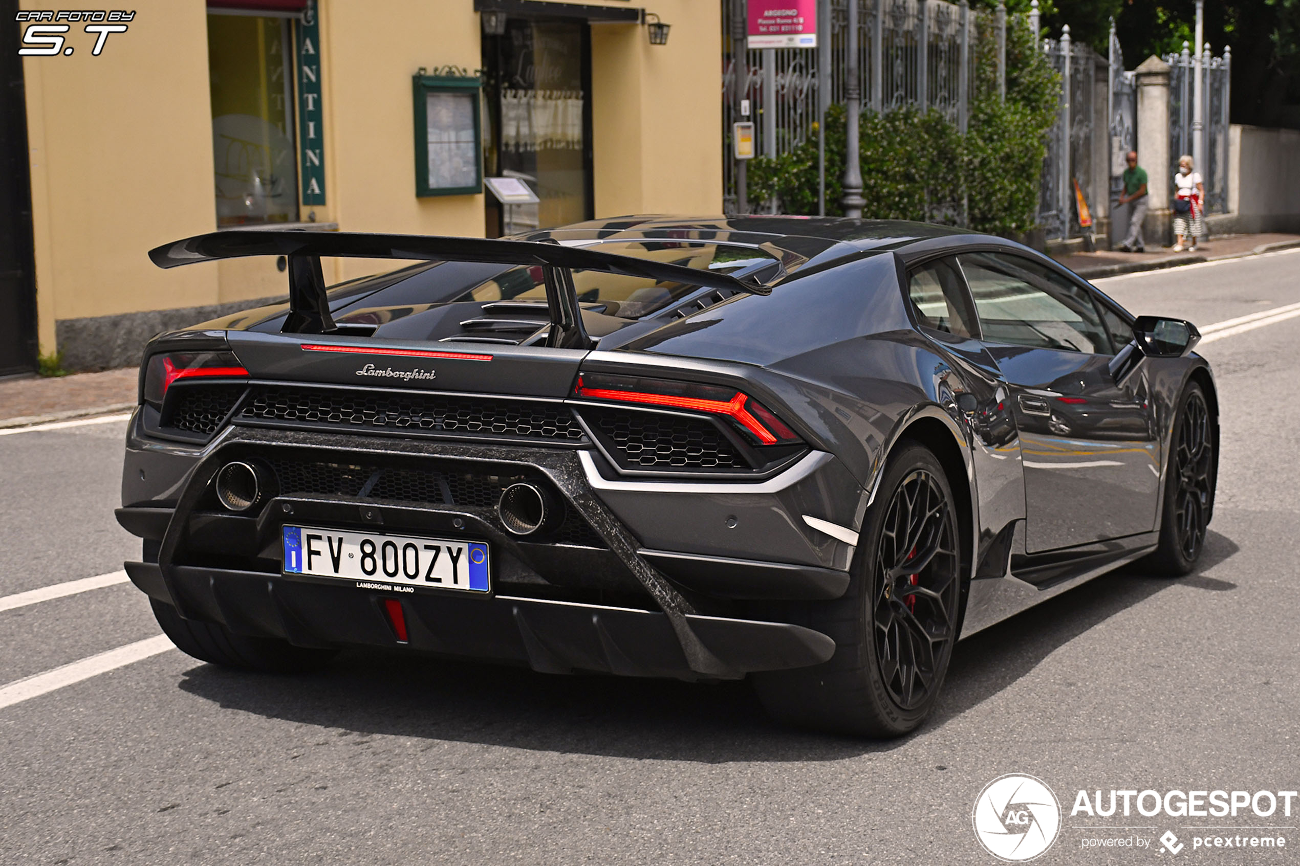 Lamborghini Huracán LP640-4 Performante