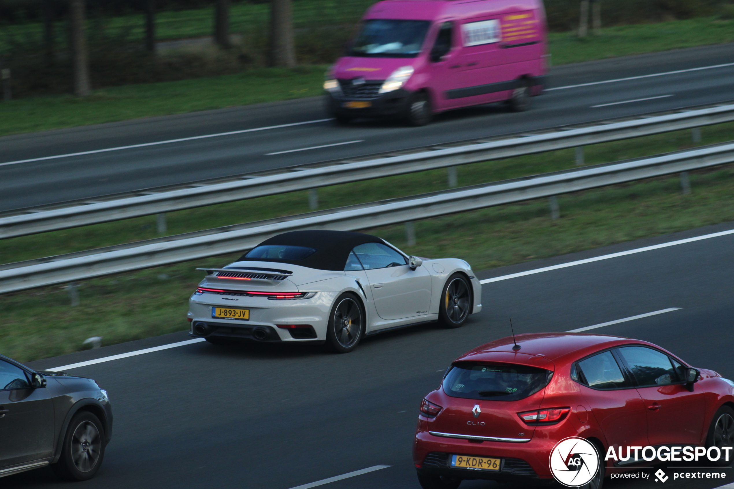 Porsche 992 Turbo S Cabriolet