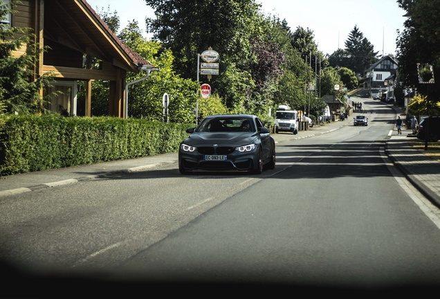 BMW M4 GTS