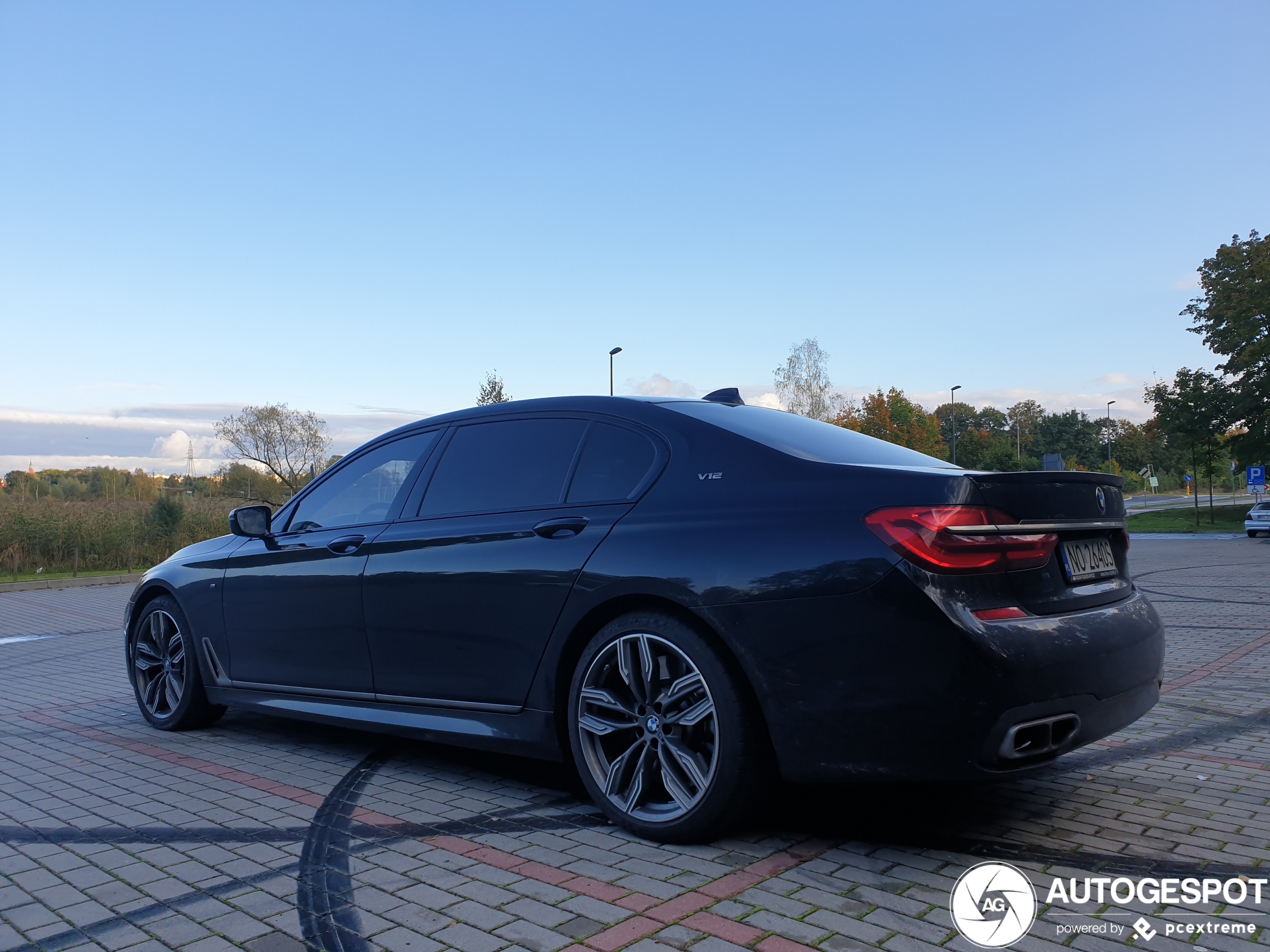 BMW M760Li xDrive