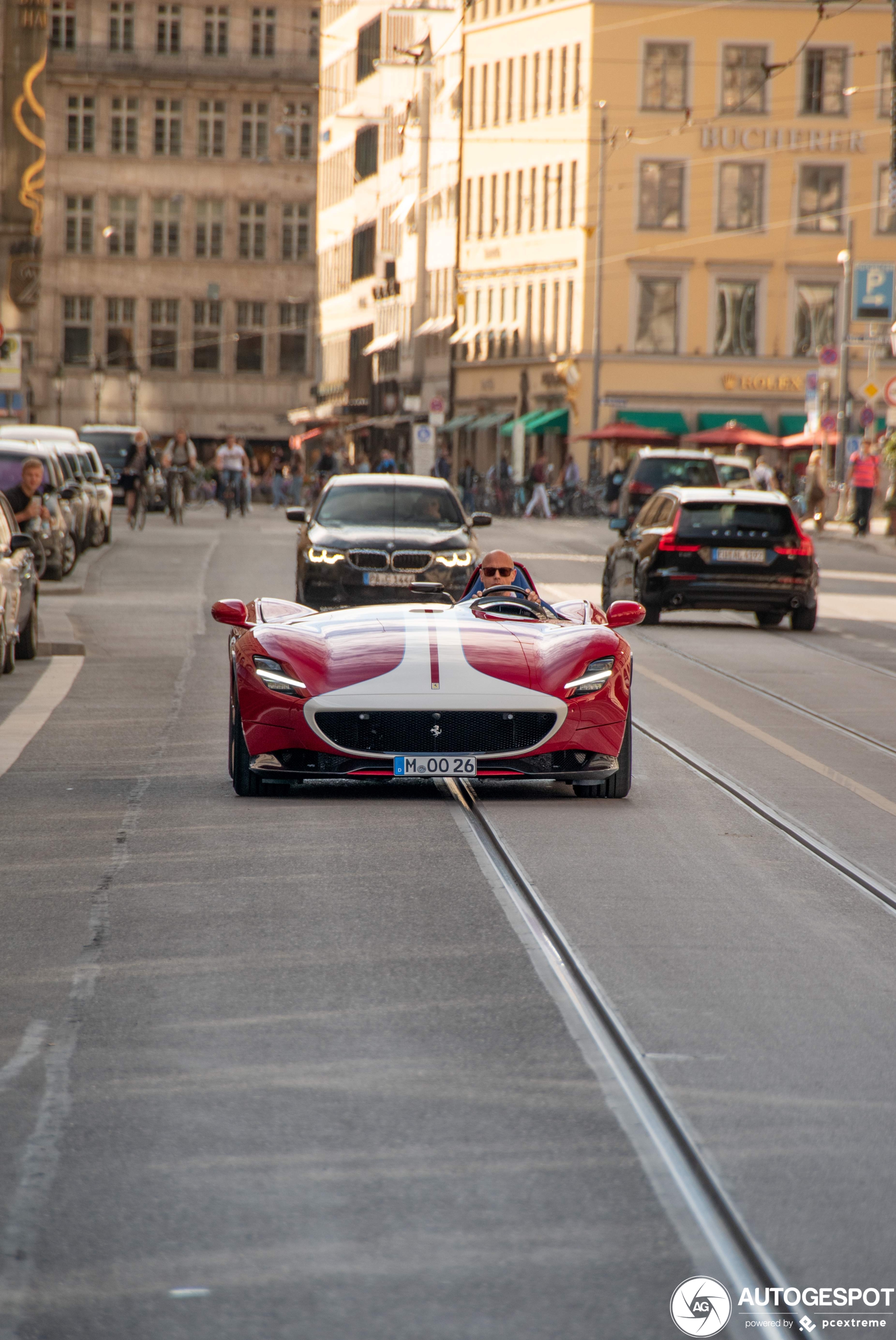 Topspot: Ferrari Monza SP1 buldert door München