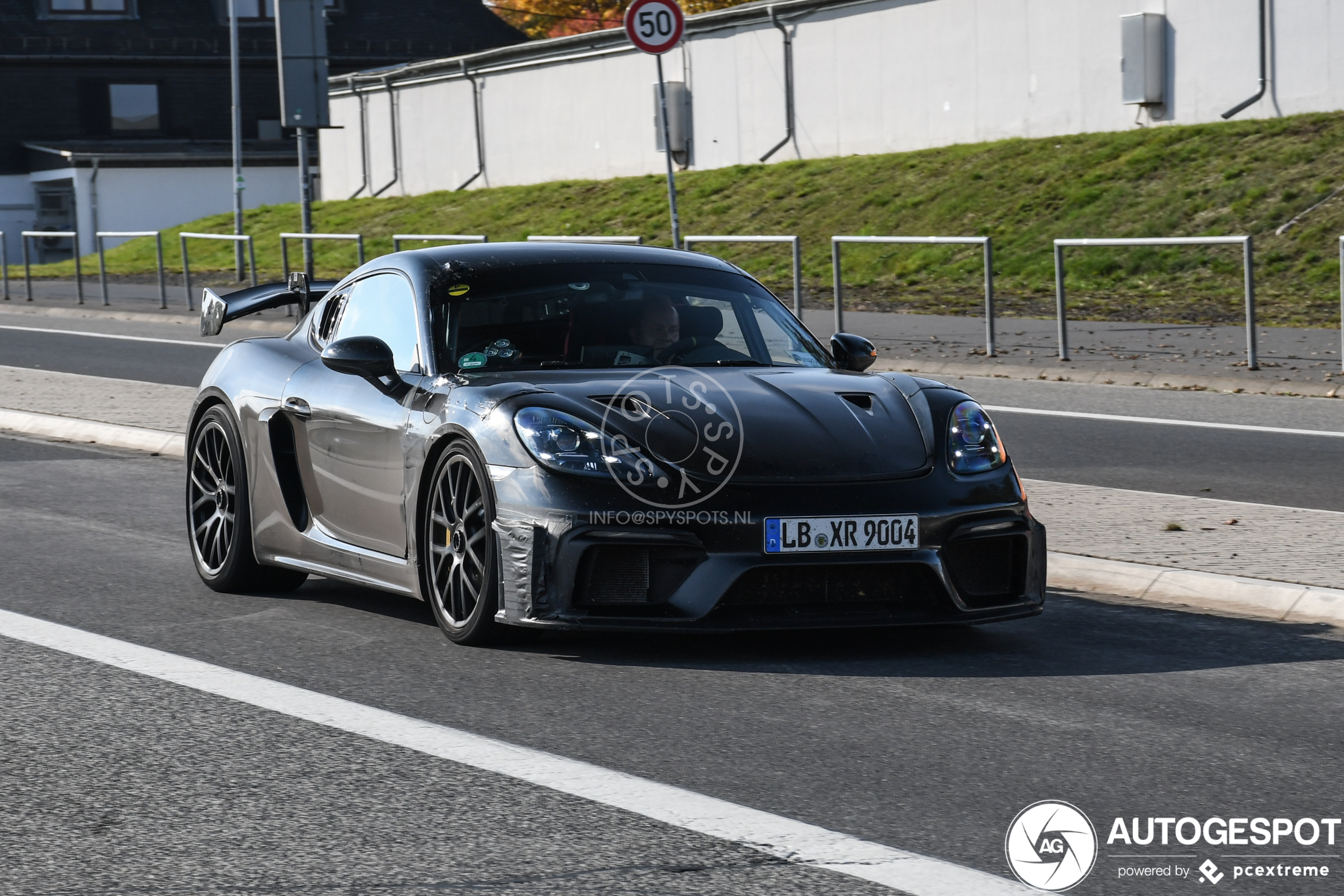 Porsche Cayman GT4 RS laat zich weer zien in Nürburg