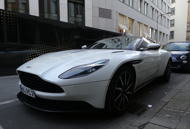 Aston Martin DB11