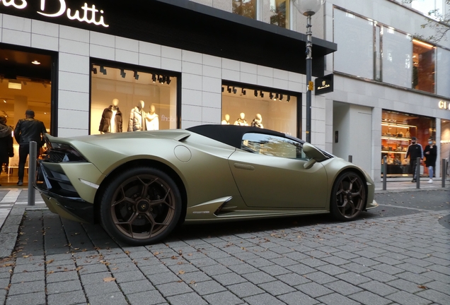 Lamborghini Huracán LP640-4 EVO Spyder