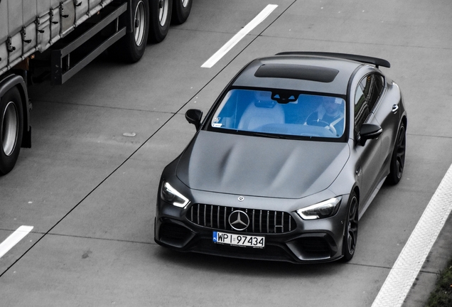 Mercedes-AMG GT 63 S X290