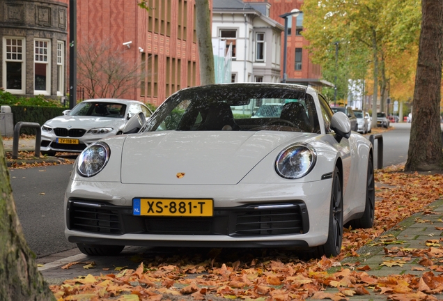 Porsche 992 Carrera 4S