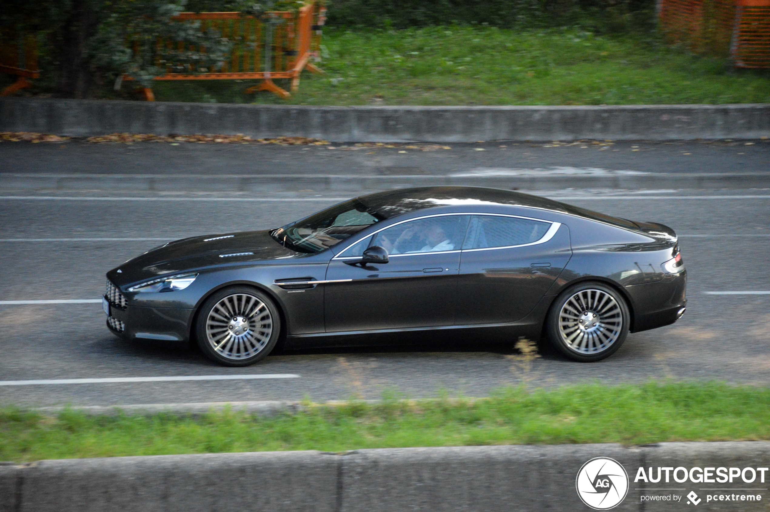 Aston Martin Rapide