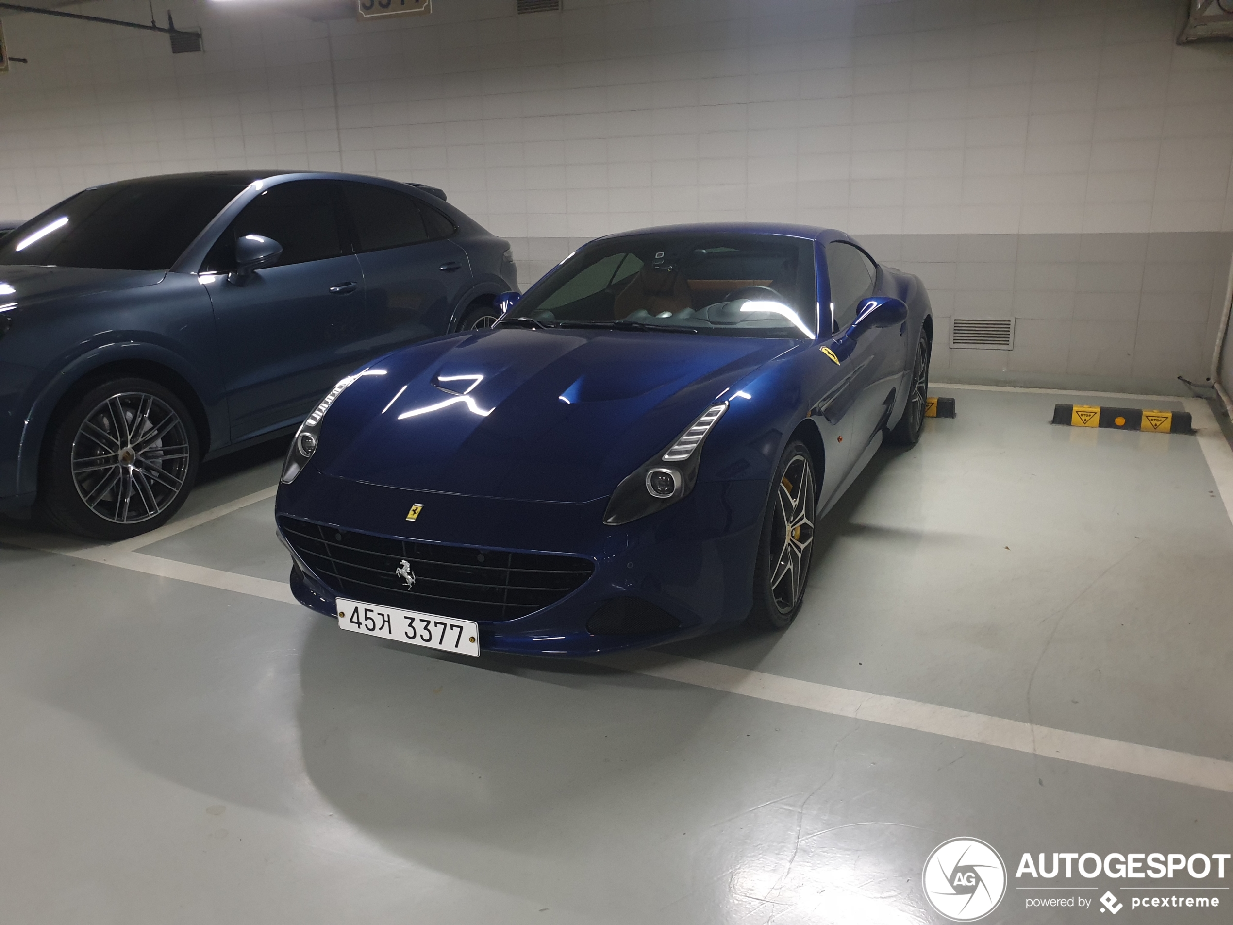 Ferrari California T