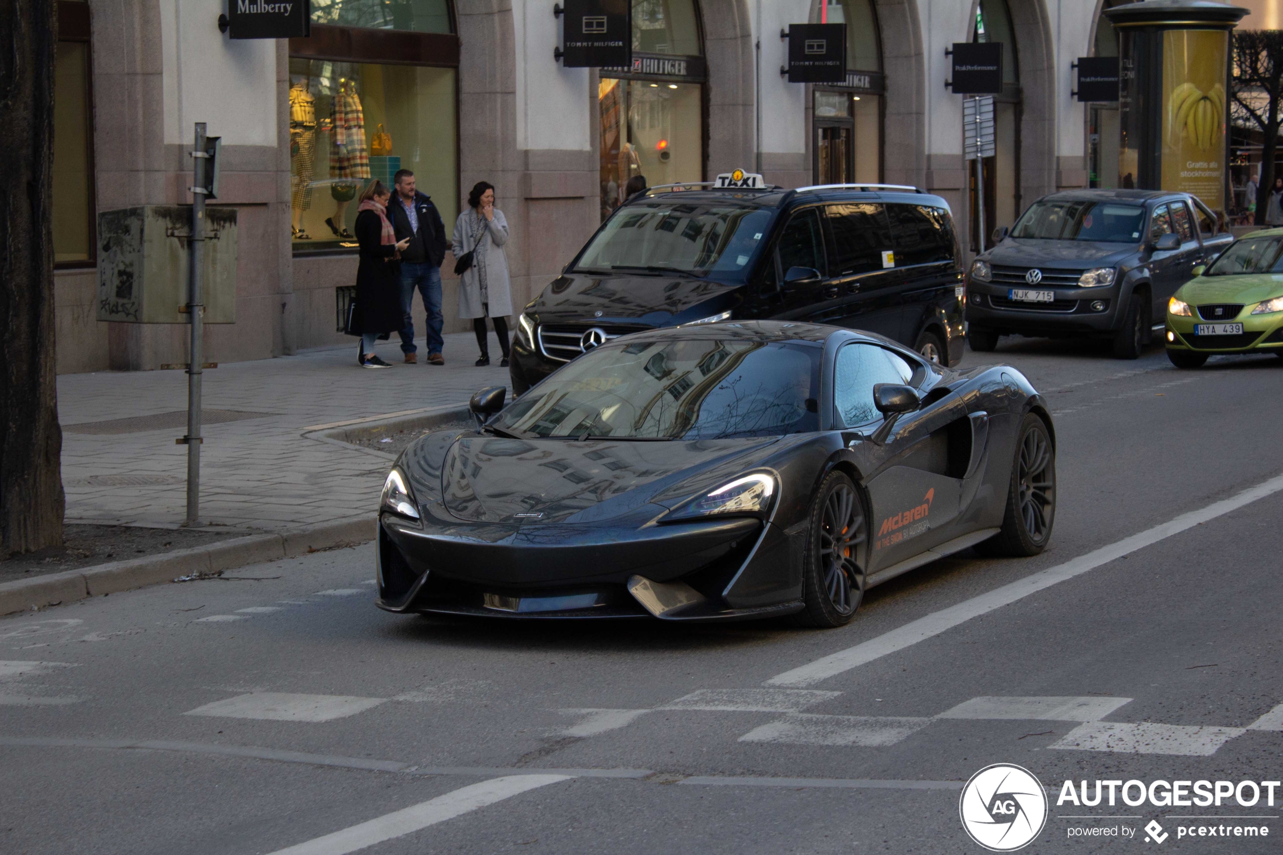 McLaren 570GT