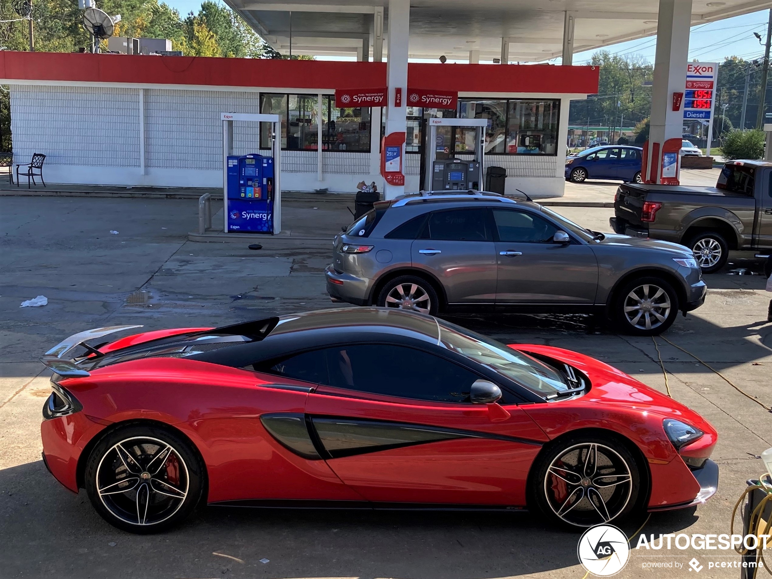 McLaren 570S