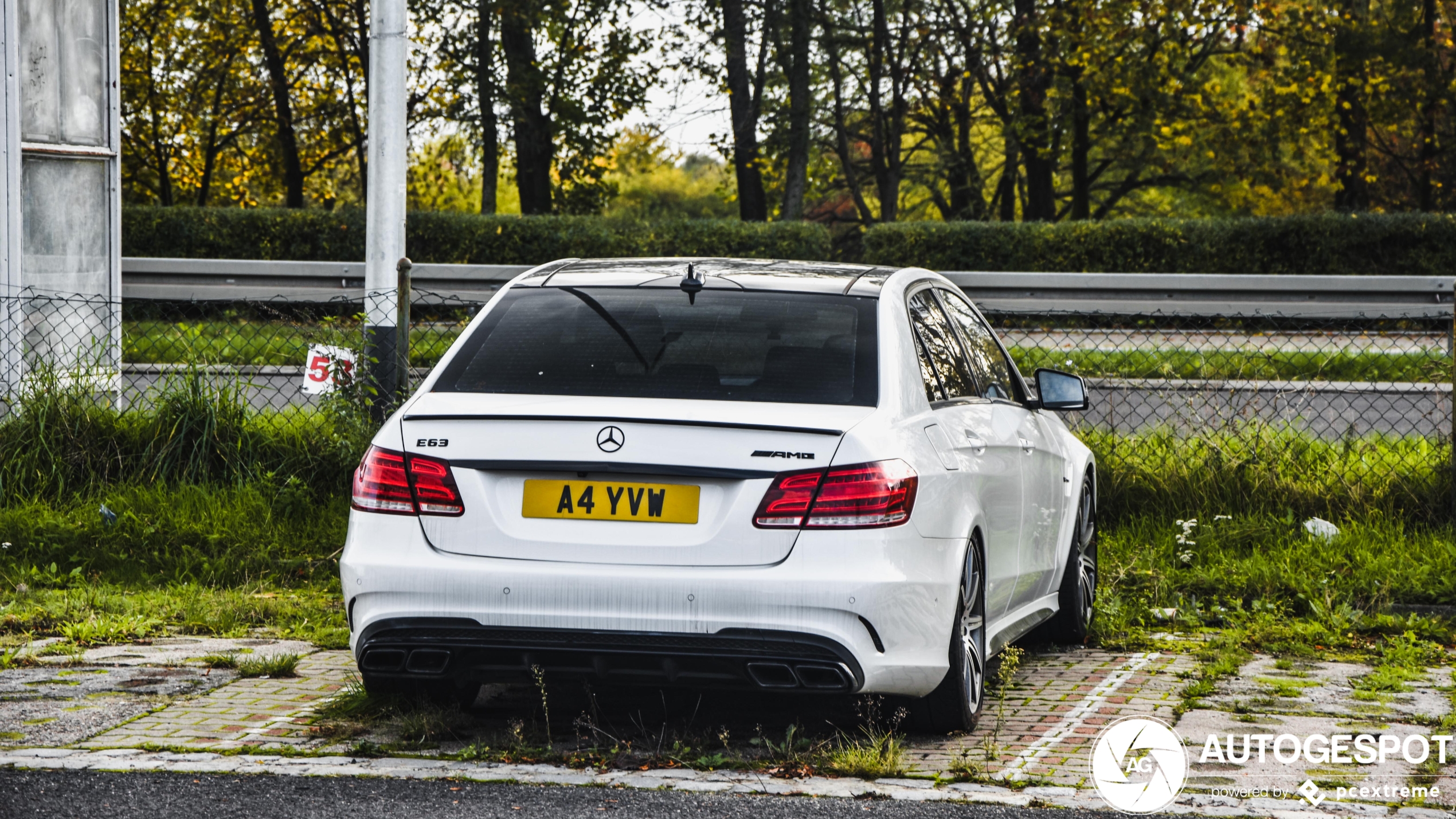 Mercedes-Benz E 63 AMG S W212