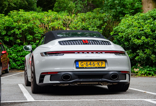 Porsche 992 Carrera 4S Cabriolet