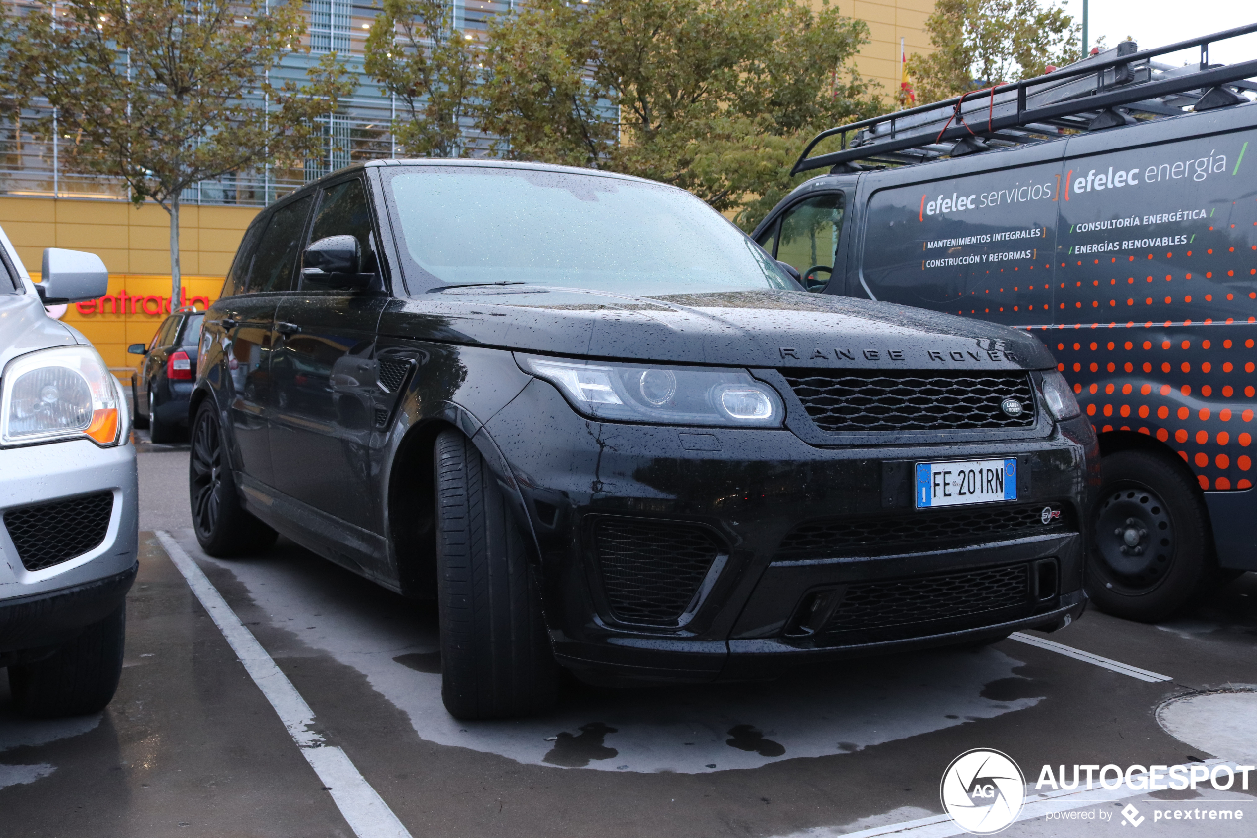 Land Rover Range Rover Sport SVR