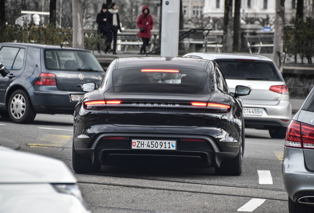 Porsche Taycan Turbo S