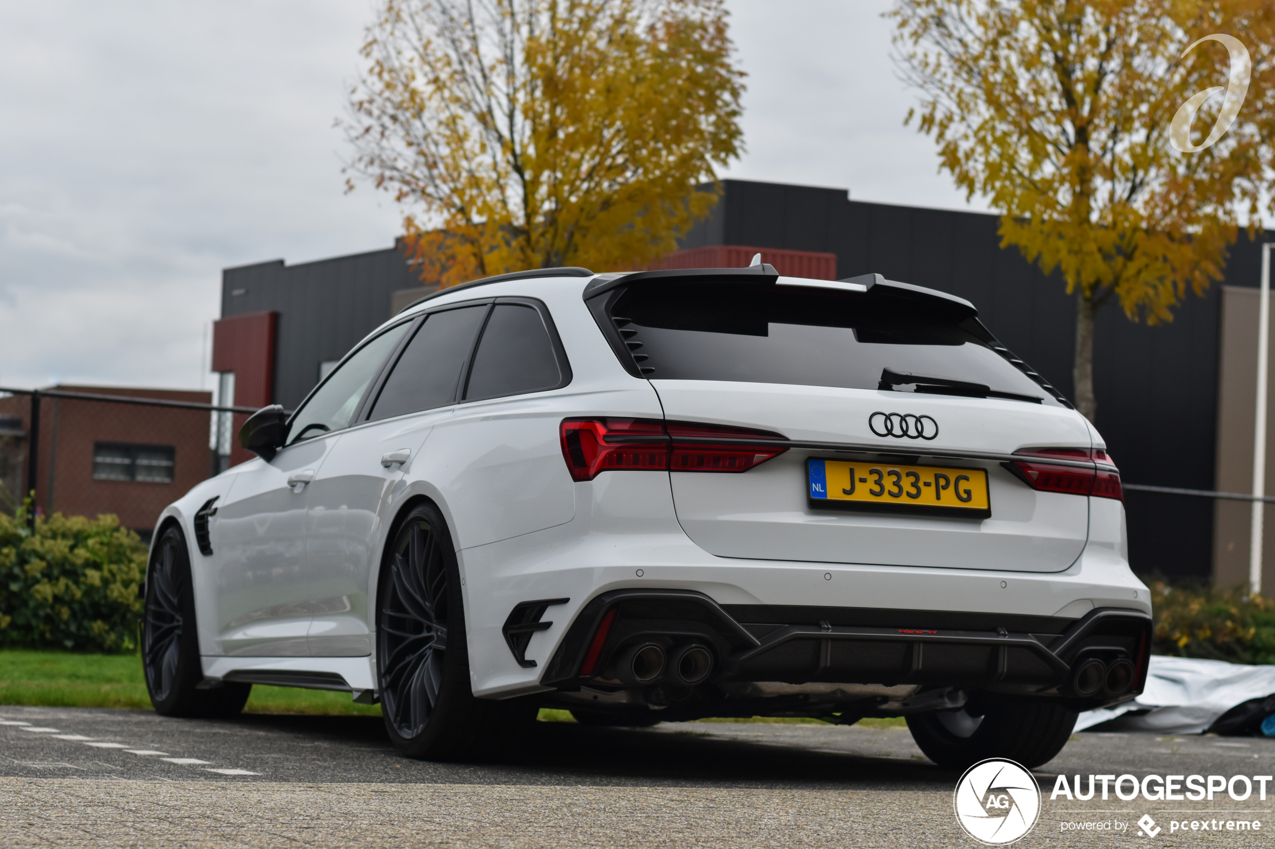 Kneiterdik! Audi ABT RS6-R Avant in zwart/wit